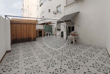 mies inmobiliaria vende piso en torrent con terraza