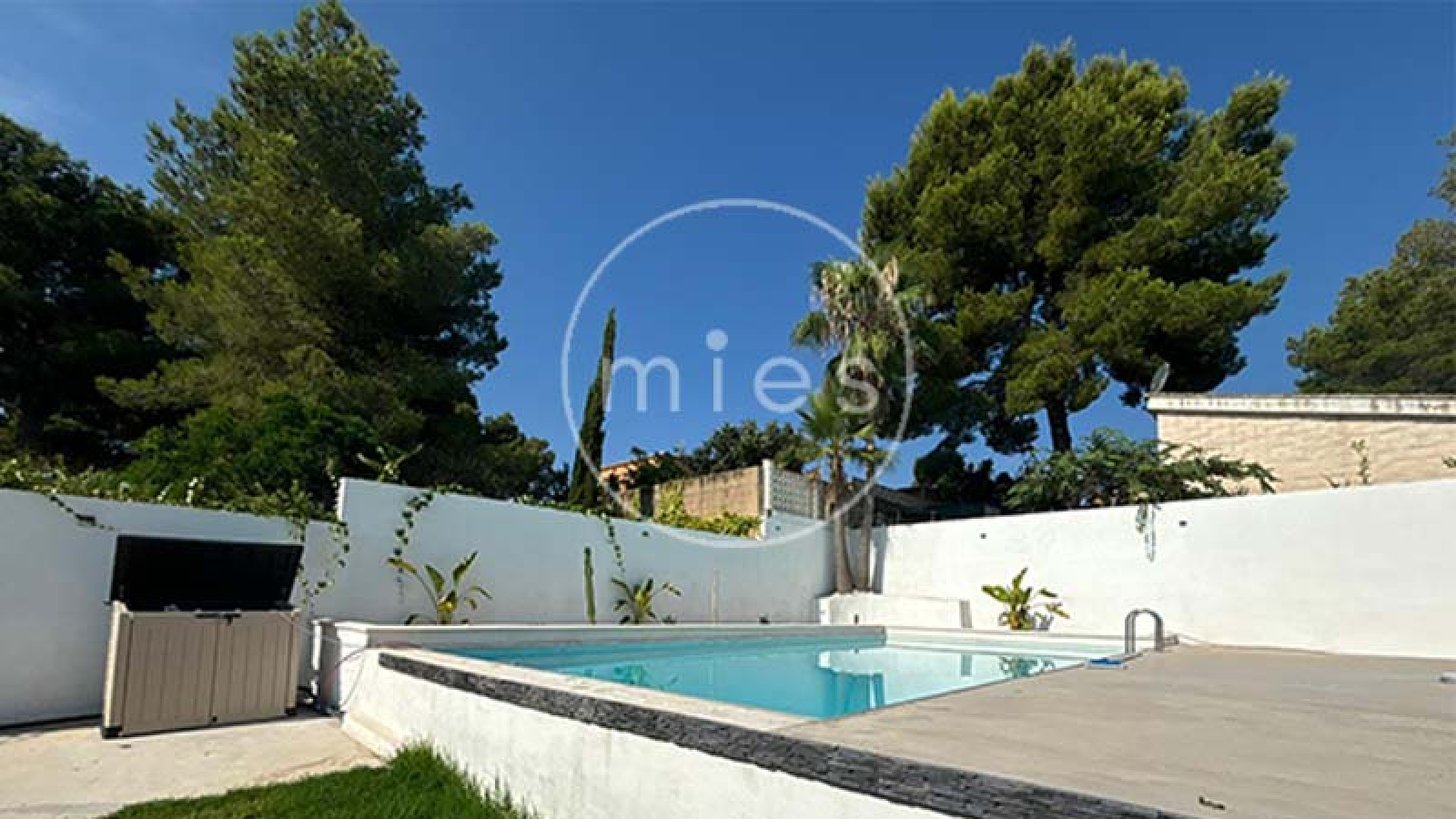 mies inmobiliaria vende chalet altury oportunidad turis monserrat