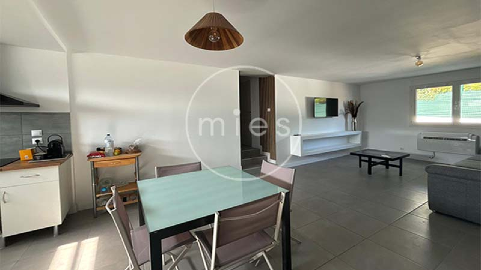 mies inmobiliaria vende chalet altury oportunidad turis monserrat