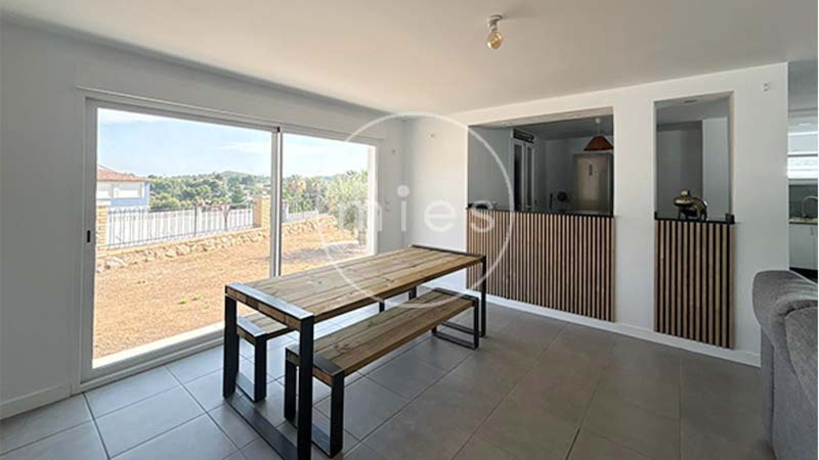 mies inmobiliaria vende chalet altury oportunidad turis monserrat