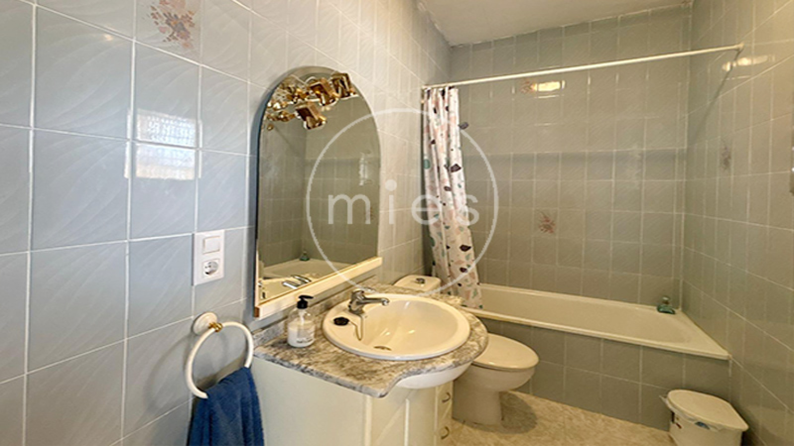 chalet en venta Turís, chalet una planta Turís, casa con piscina Turís, inmobiliaria Turís, comprar chalet Valencia, parcela grande, urbanización Cañapar, casa con jardín Turís, vivienda con porche y garaje