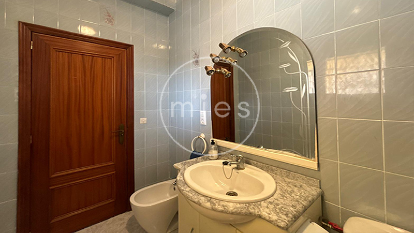 chalet en venta Turís, chalet una planta Turís, casa con piscina Turís, inmobiliaria Turís, comprar chalet Valencia, parcela grande, urbanización Cañapar, casa con jardín Turís, vivienda con porche y garaje