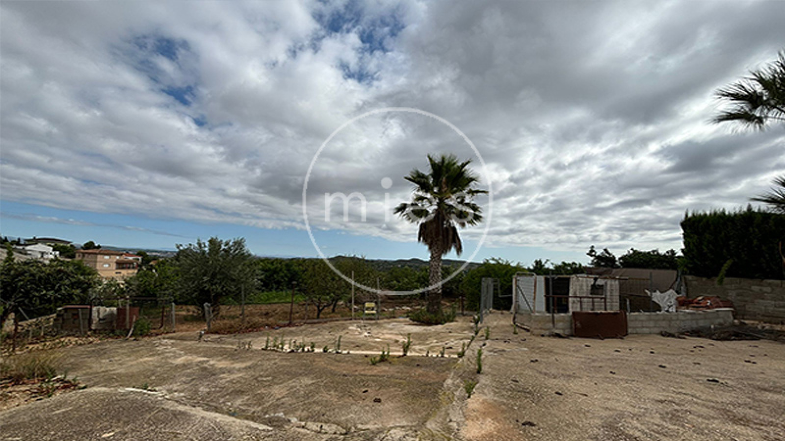 mies inmobiliaria vende chalet altury