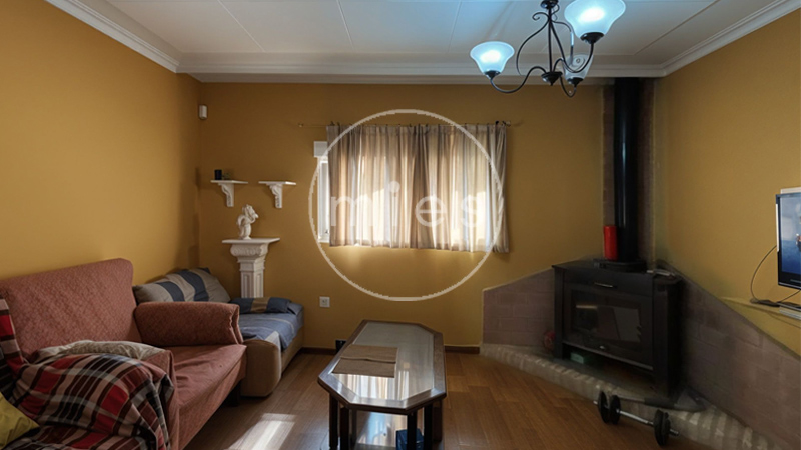 mies inmobiliaria vende chalet altury