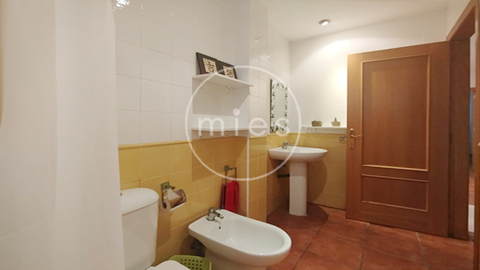 Mies inmobiliaria vende chalet urbano torrent calicanto chiva oportunidad