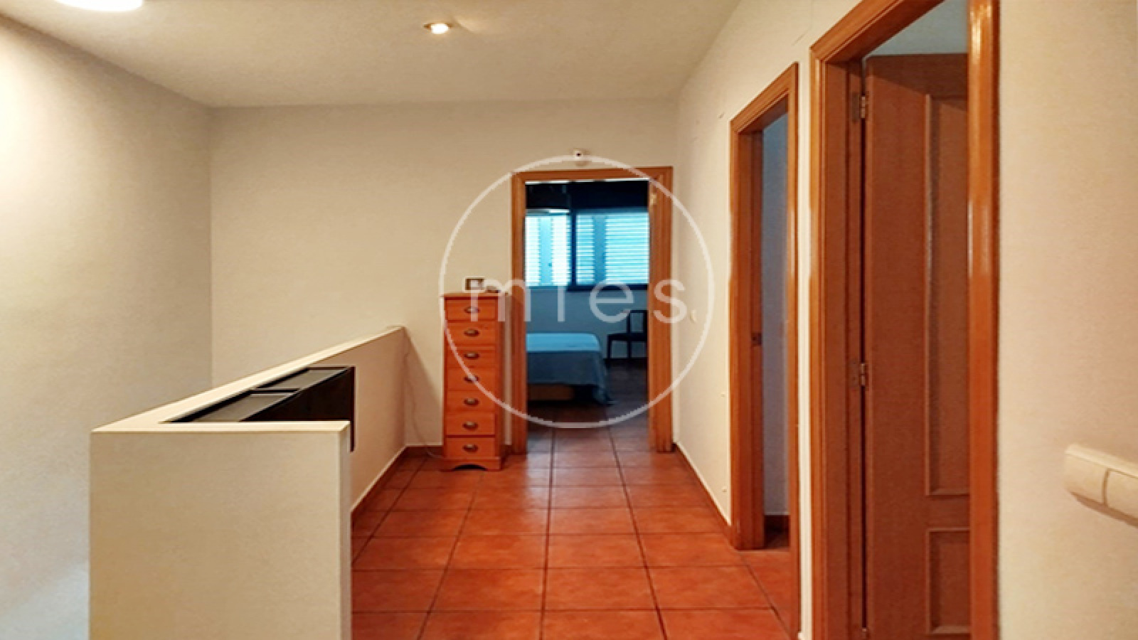 Mies inmobiliaria vende chalet urbano torrent calicanto chiva oportunidad