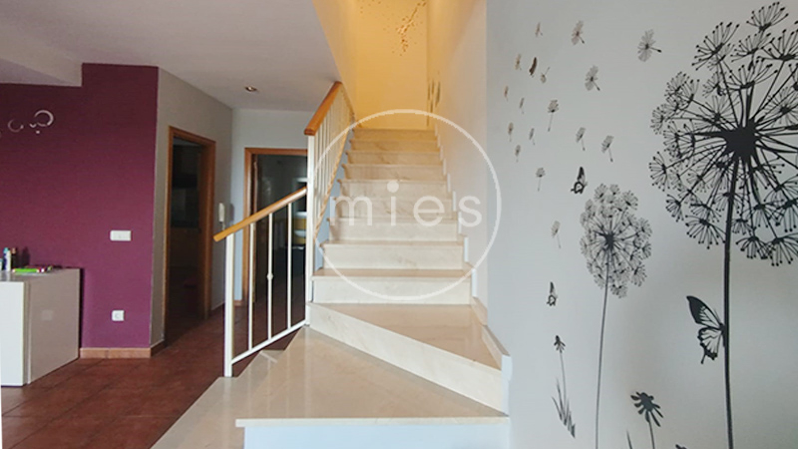 Mies inmobiliaria vende chalet urbano torrent calicanto chiva oportunidad