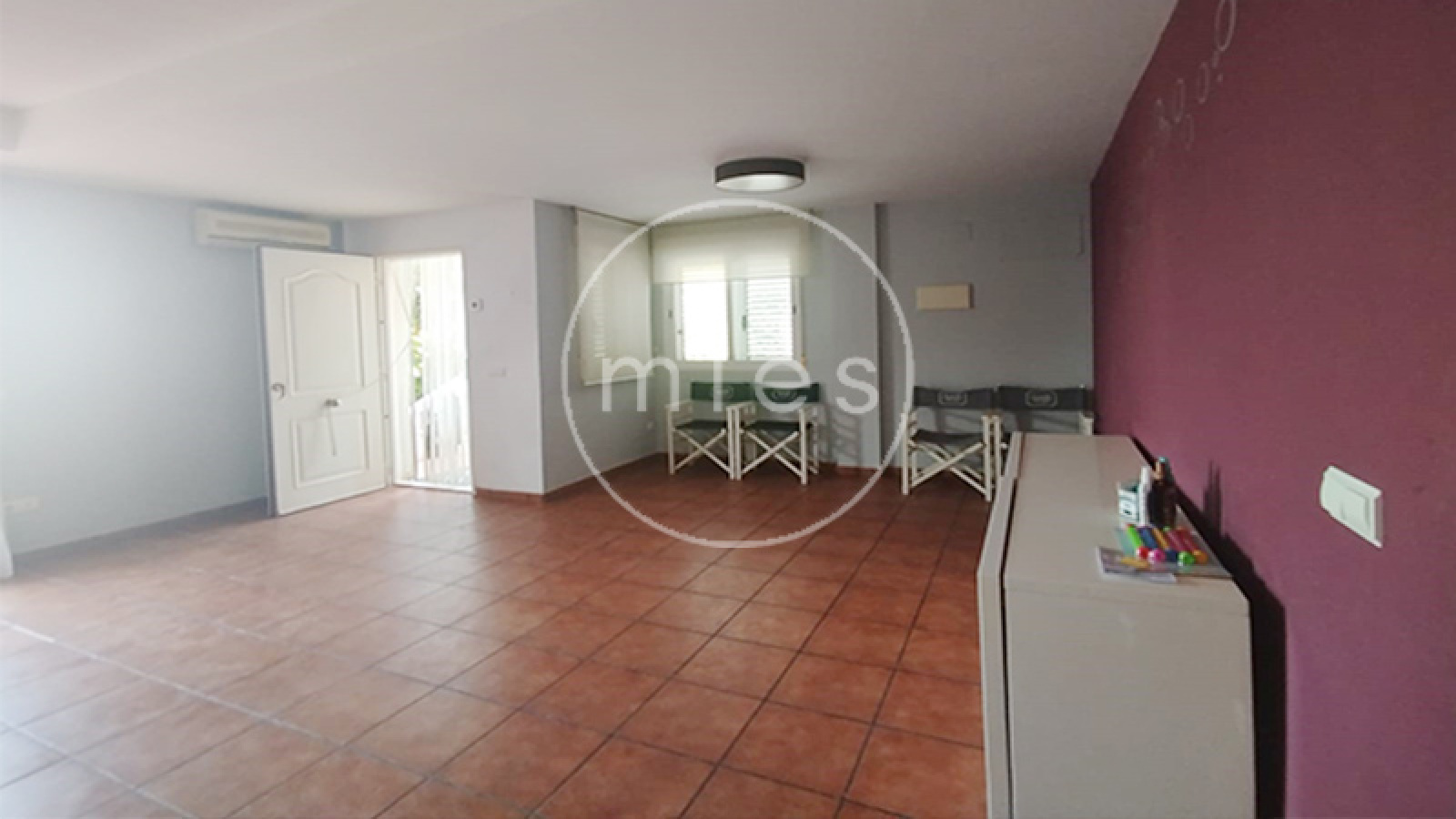 Mies inmobiliaria vende chalet urbano torrent calicanto chiva oportunidad