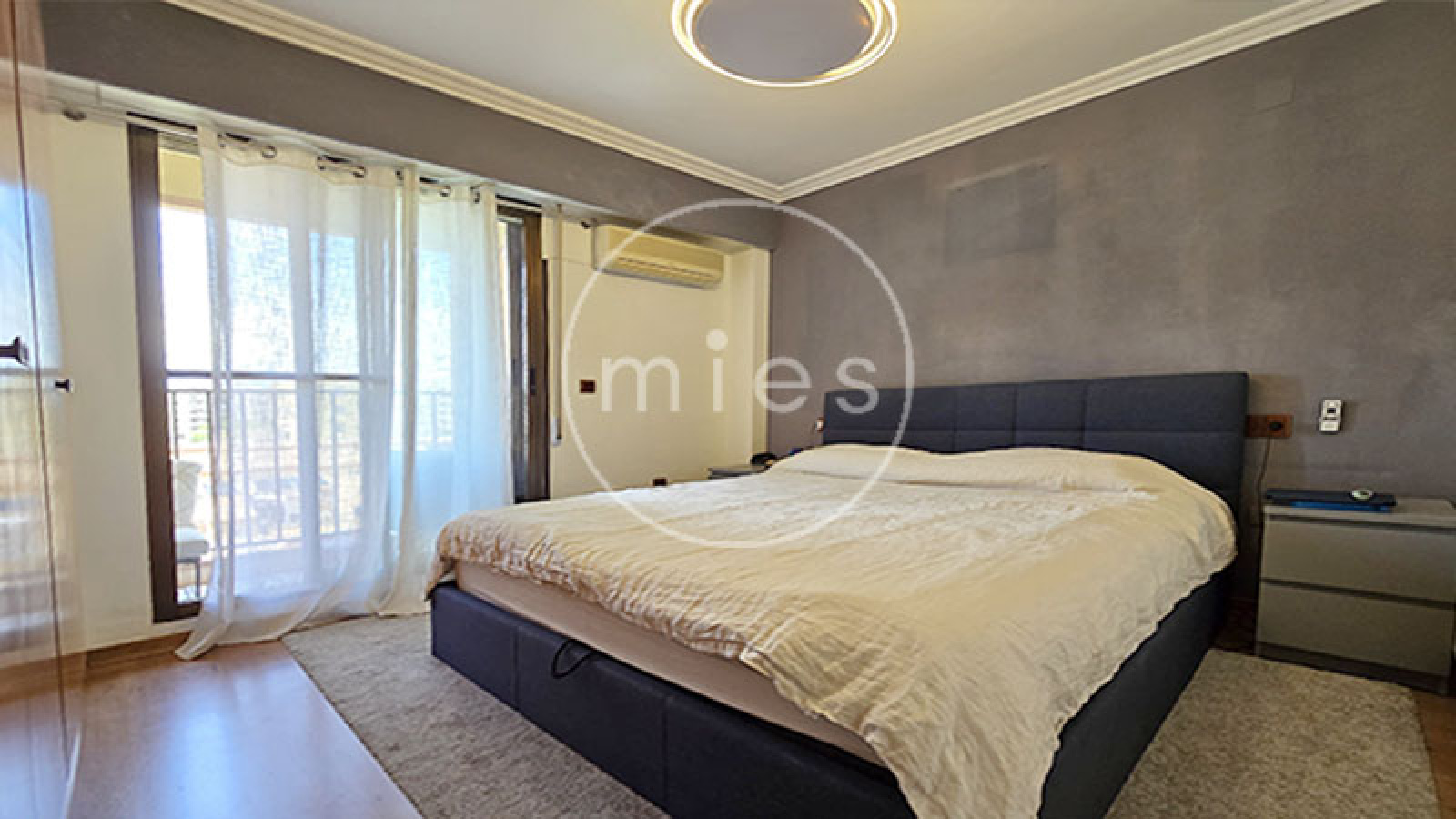 Mies inmobiliaria vende piso torrent hort de trenor torrent