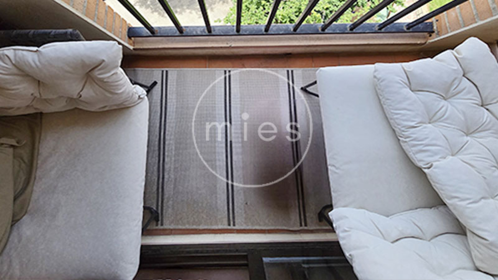 Mies inmobiliaria vende piso torrent hort de trenor torrent