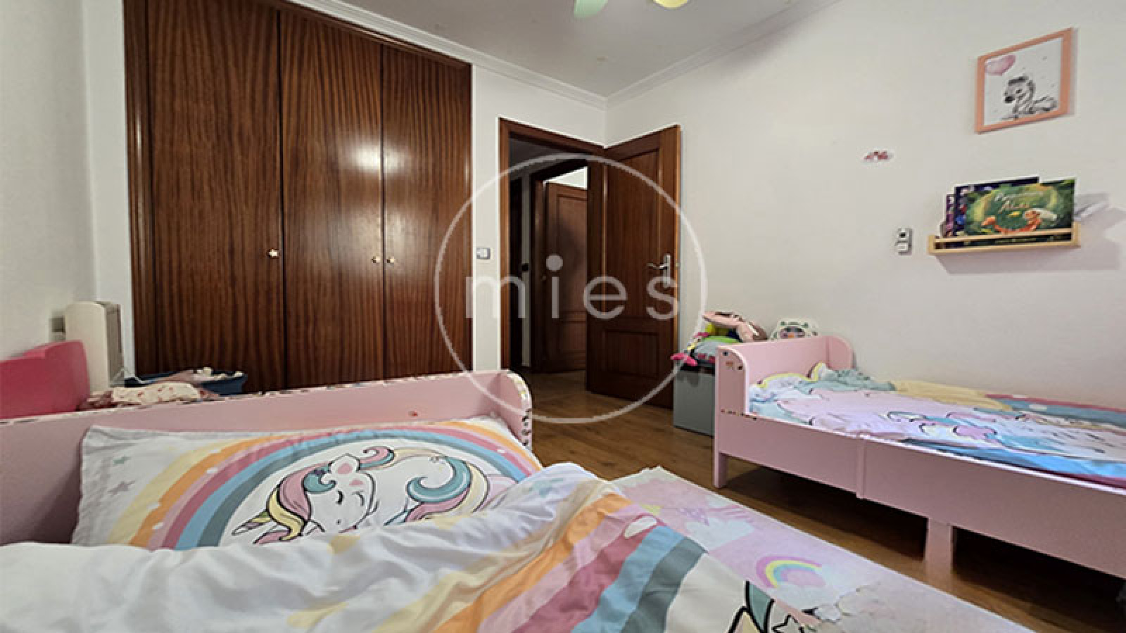 Mies inmobiliaria vende piso torrent hort de trenor torrent