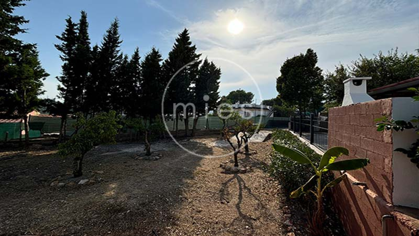 Mies inmobiliaria vende chalet casa caseta torrent montserrat turis montroy real urbanizacion 