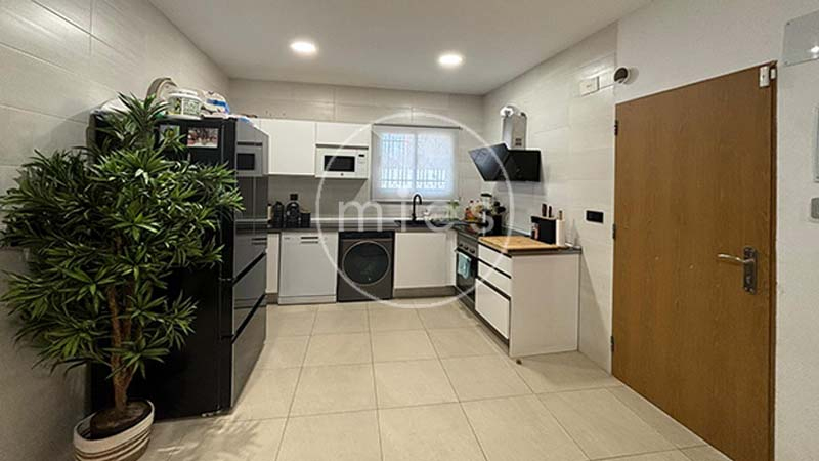 Mies inmobiliaria vende chalet casa caseta torrent montserrat turis montroy real urbanizacion 