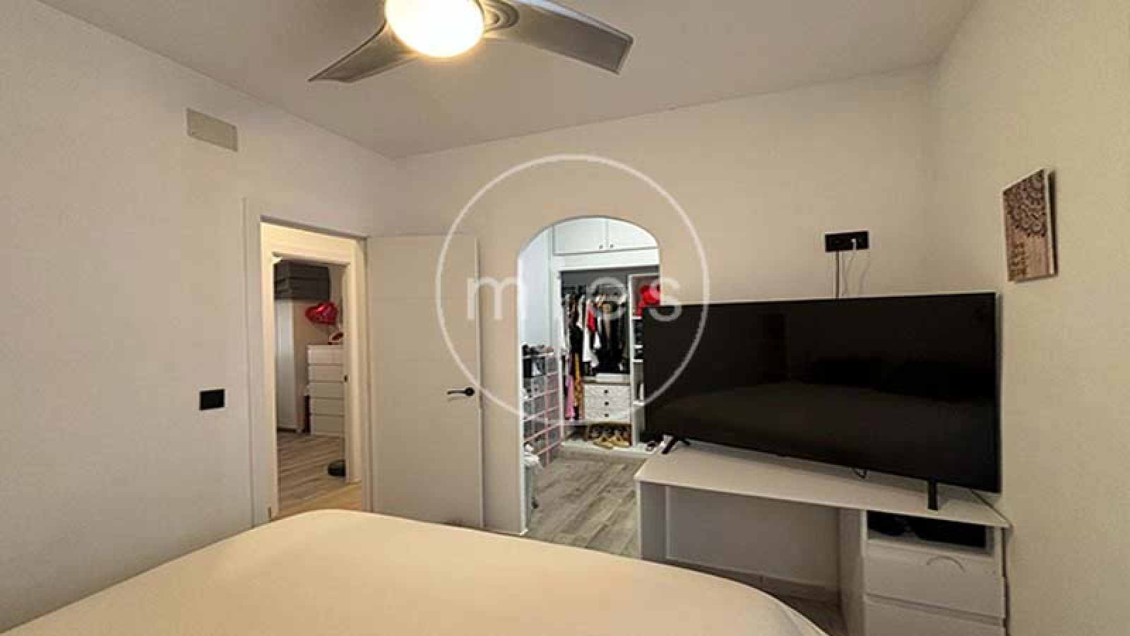 Mies inmobiliaria vende chalet casa caseta torrent montserrat turis montroy real urbanizacion 