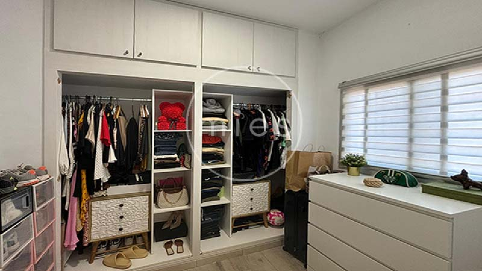 Mies inmobiliaria vende chalet casa caseta torrent montserrat turis montroy real urbanizacion 