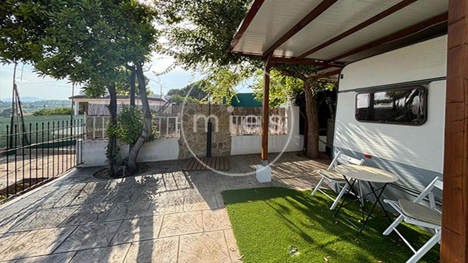 Mies inmobiliaria vende chalet casa caseta torrent montserrat turis montroy real urbanizacion 