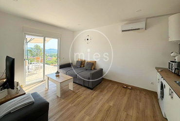 chalet en venta Altury, chalet con piscina Turís, casa moderna Turís, Urbanización Altury Valencia, comprar chalet en Turís, MIES Inmobiliaria, chalet modular Altury, vivienda con piscina Turís, casa en urbanización Altury, inmueble en venta Valencia