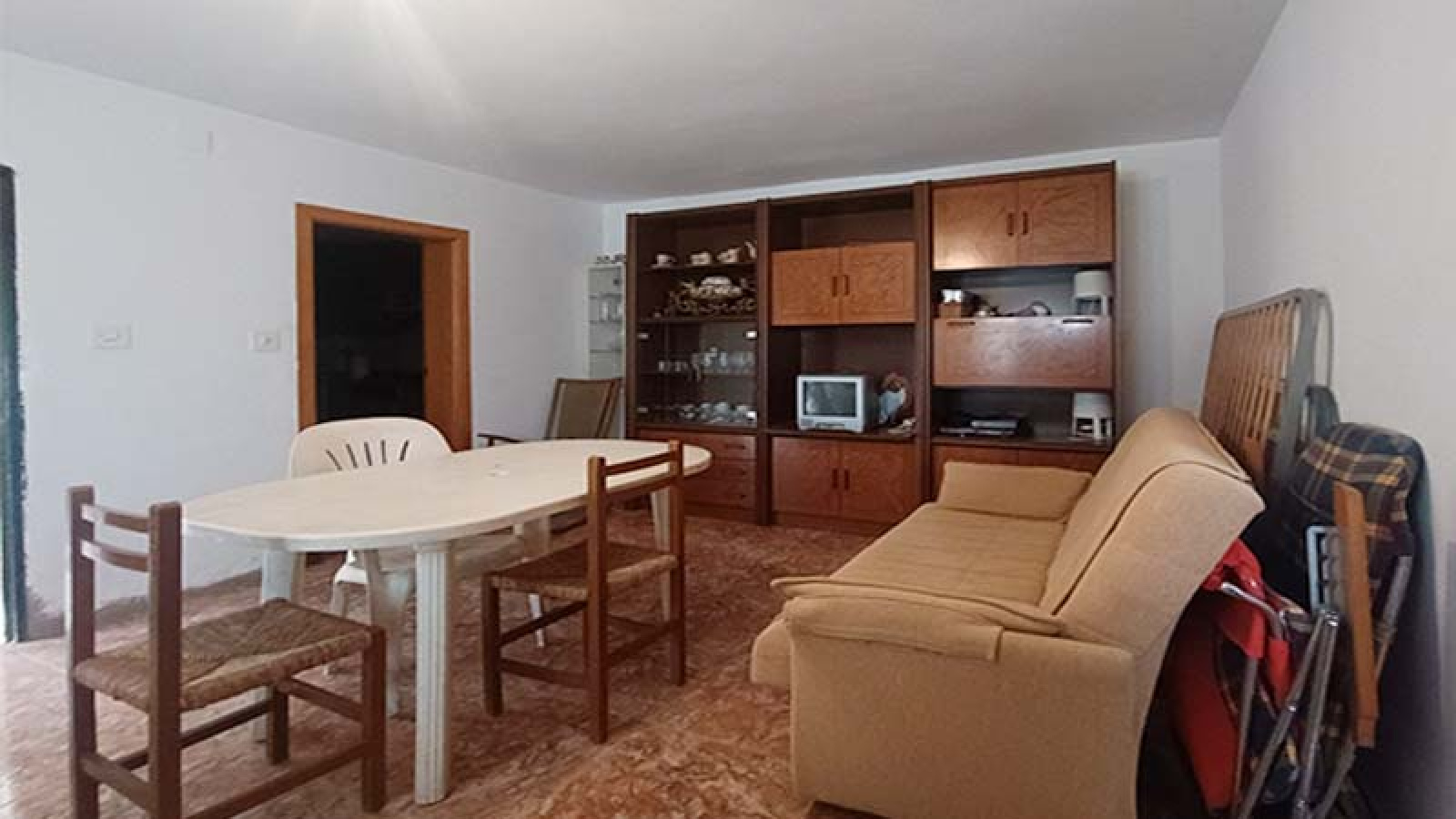 mies inmobiliaria, vende, chalet, manises, casa, caseta, terreno, urbano, aeropuerto, agencia, financiación, hipoteca