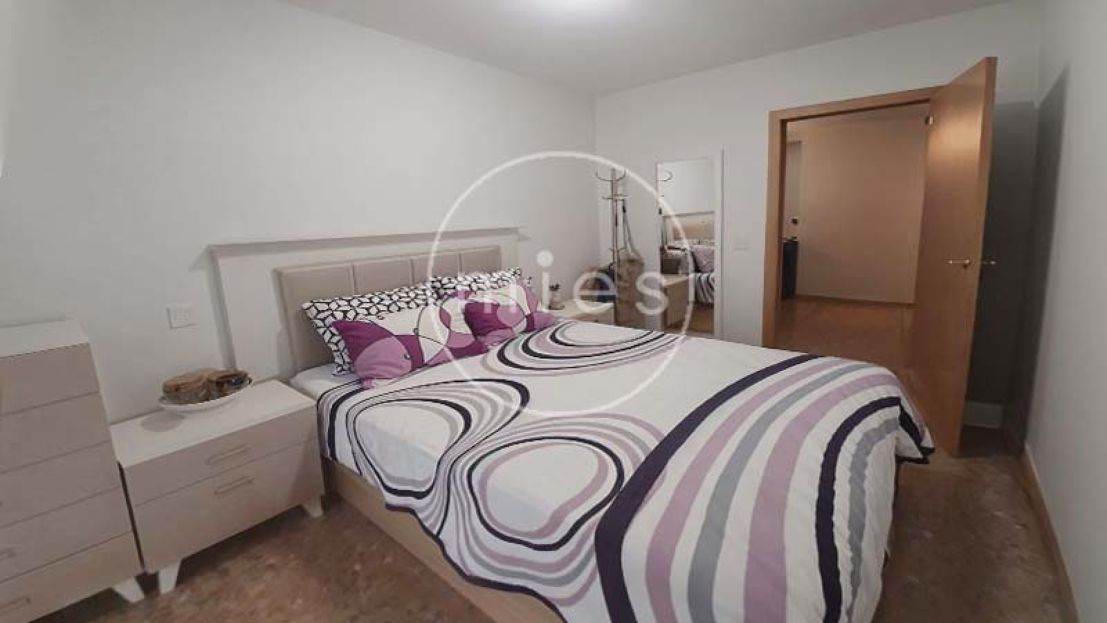 MIES INMOBILIARIA VENDE PISO PATERNA VISTENTE MORTES AUDITORIO