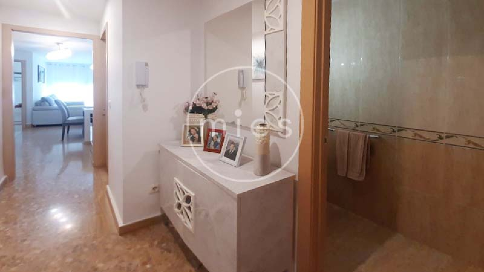 MIES INMOBILIARIA VENDE PISO PATERNA VISTENTE MORTES AUDITORIO