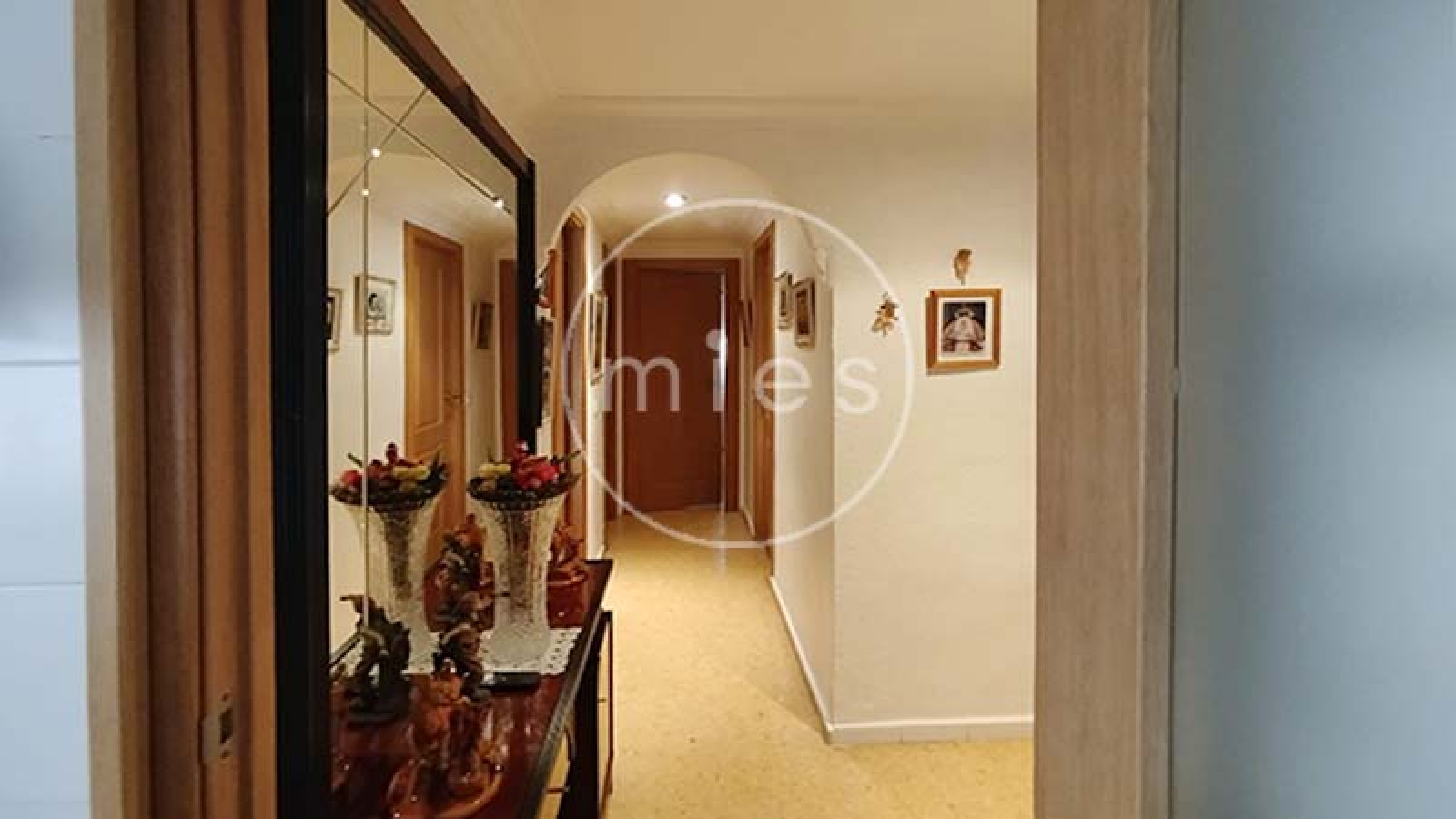 mies inmobiliaria vende piso en manises oportunidad