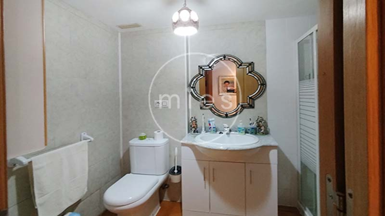 mies inmobiliaria vende piso en manises oportunidad