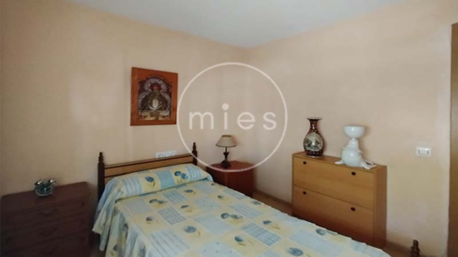 mies inmobiliaria vende piso en manises oportunidad