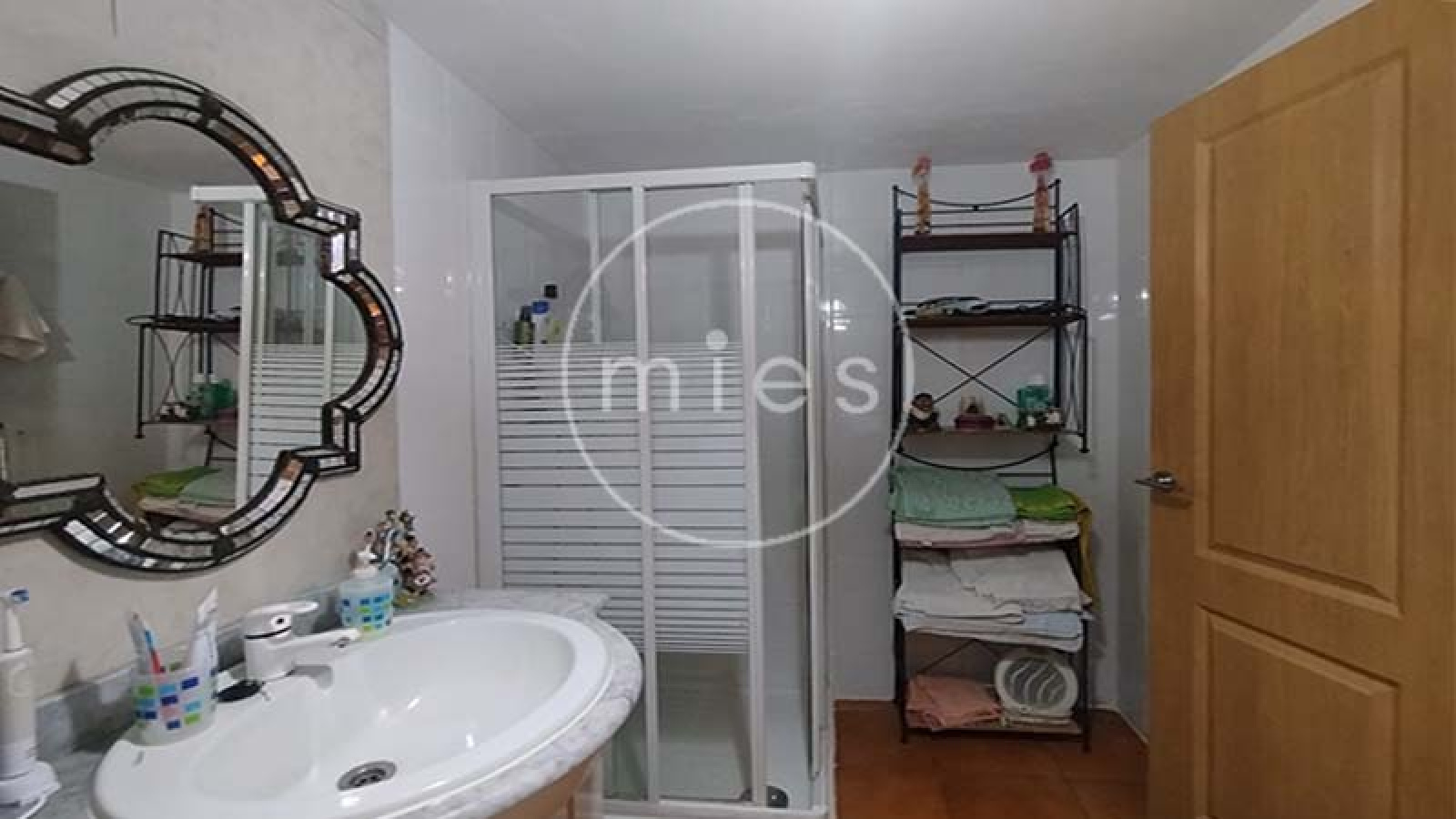 mies inmobiliaria vende piso en manises oportunidad