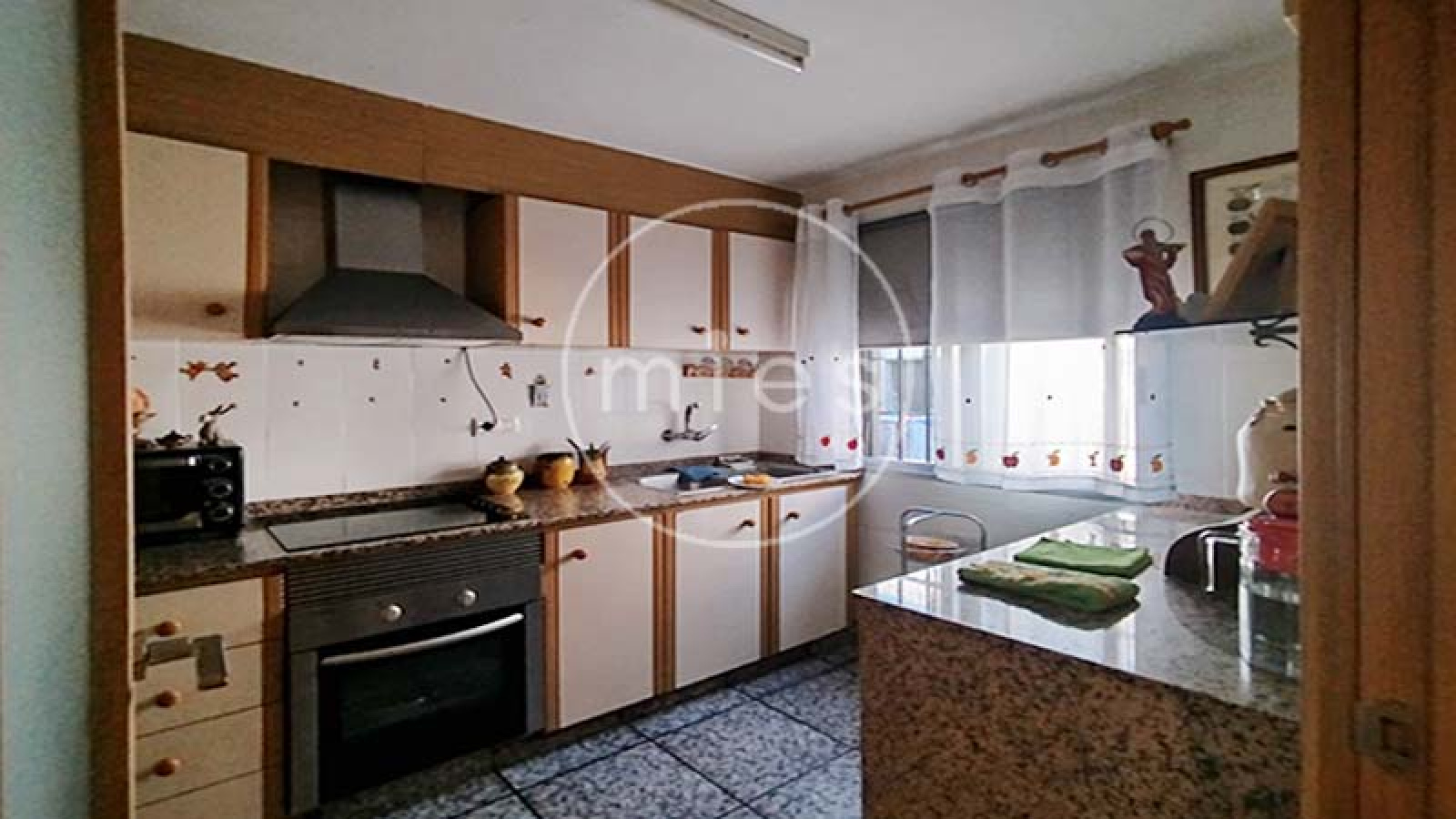 mies inmobiliaria vende piso en manises oportunidad