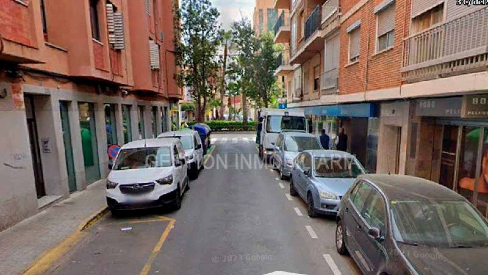 MIES INMOBILIARIA VENDE LOCAL EN GERMANIAS AVENIDA AL VEDAT TORREN 