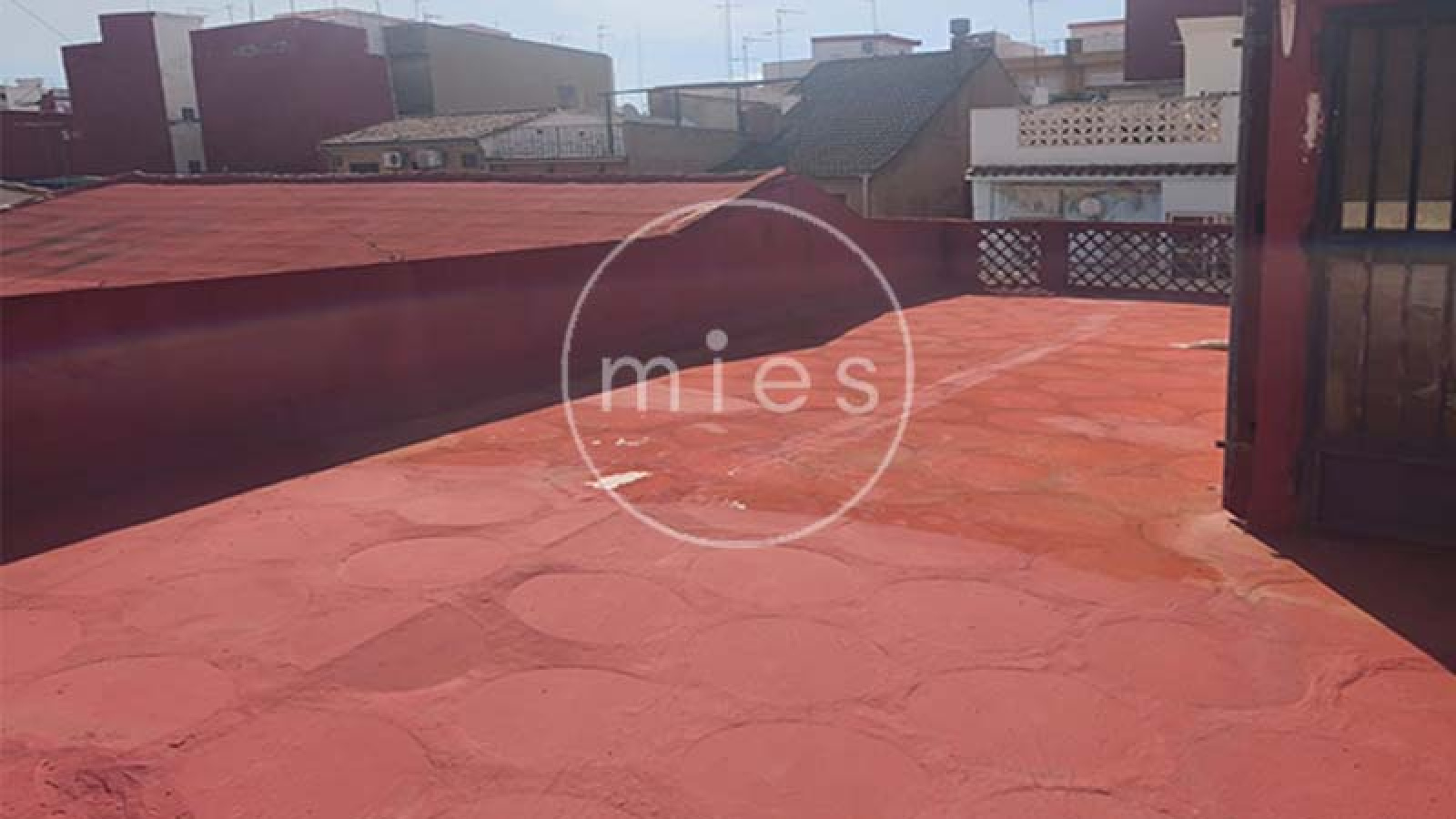 Mies inmobiliaria casa venta torrent vedat banco patio terraza