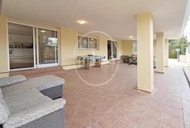 mies inmobiliaria vende chalet en altury turis independiente piscina