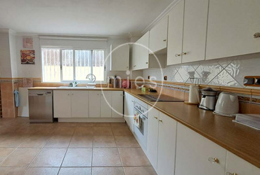 mies inmobiliaria vende chalet en altury turis independiente piscina