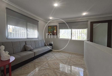 mies inmobiliaria vende chalet en altury turis independiente piscina