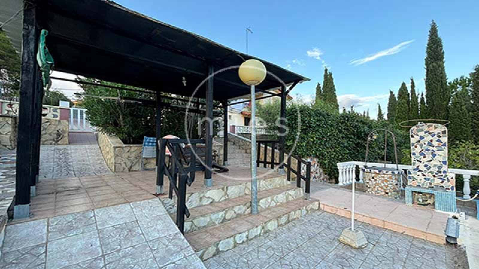 mies inmobiliaria vende chalet urbano mies inmobiliaria vende chalet urbano 