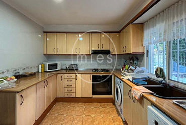 mies inmobiliaria vende chalet urbano 