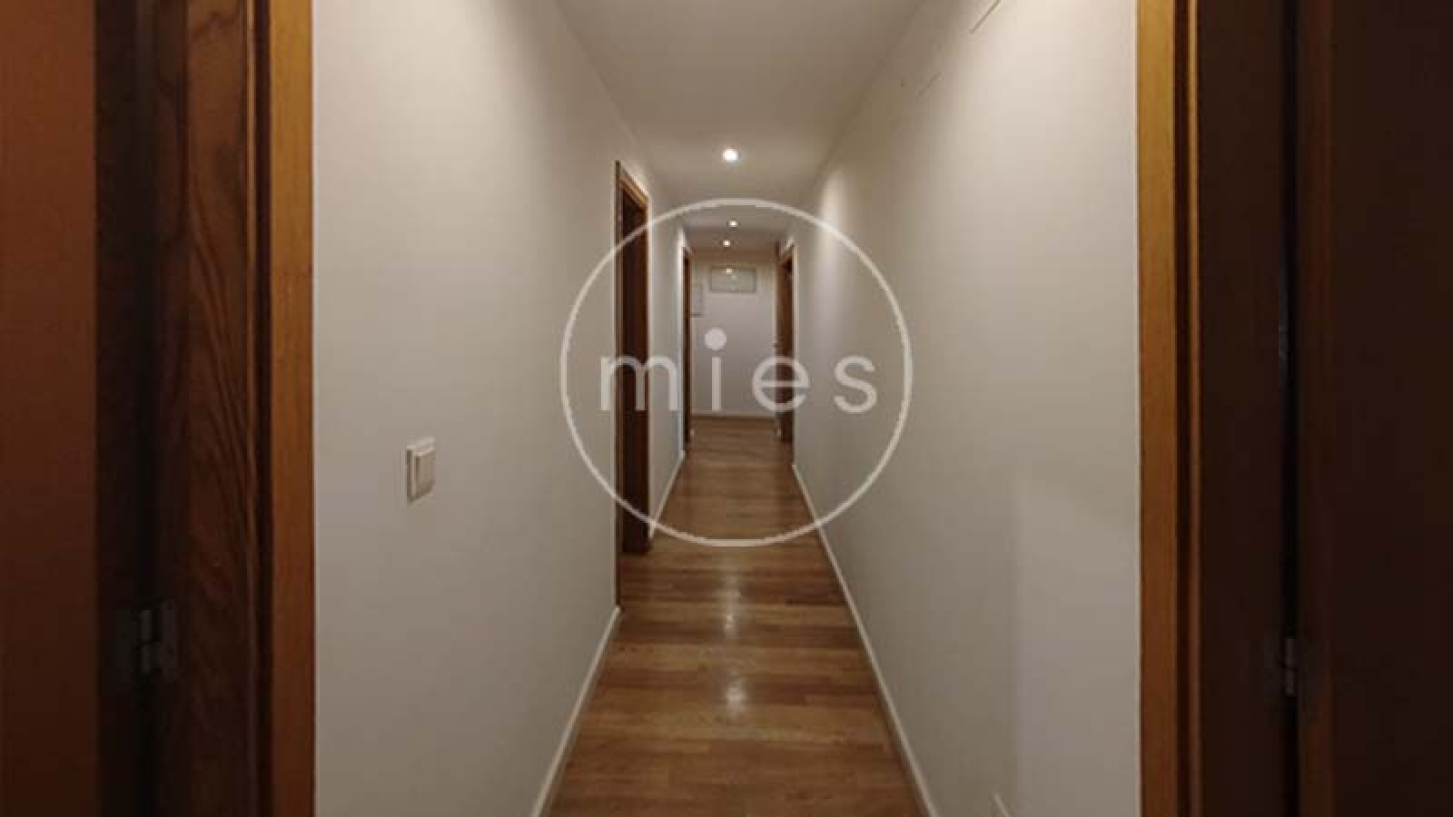 CALLE DEL ROMANI, Montserrat, Valencia, España, 3 Habitaciones Habitaciones, ,2 BathroomsBathrooms,Piso,En venta,CALLE DEL ROMANI,3103