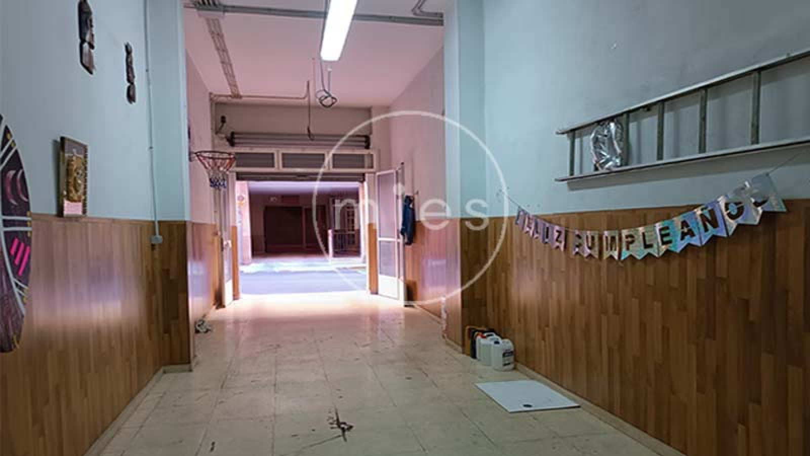 mies inmobiliaria vende local aldaia