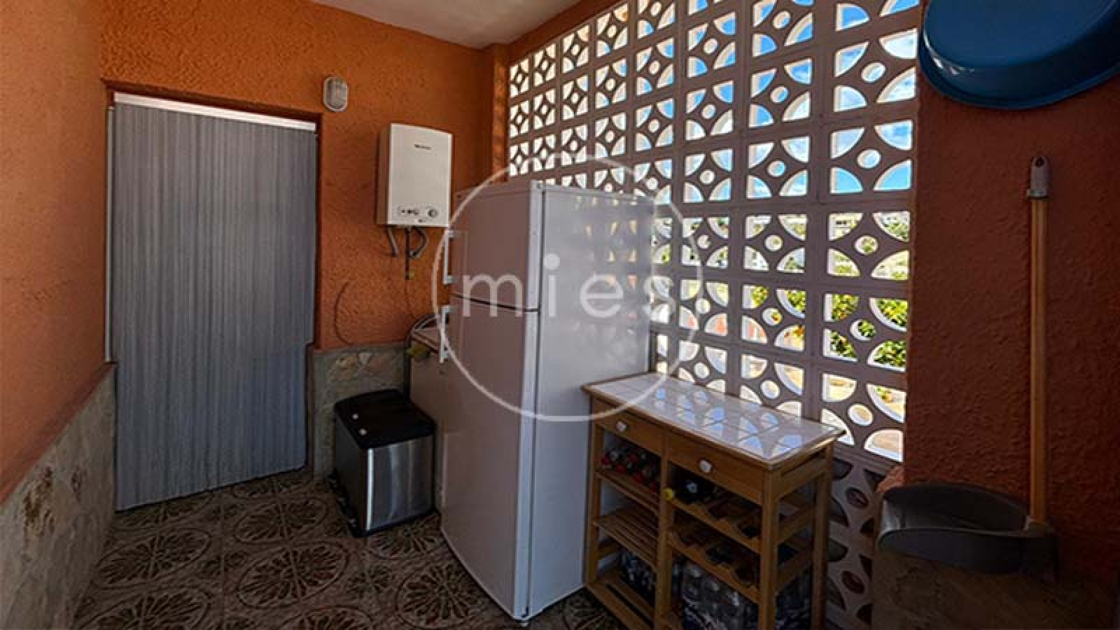 Mies inmobiliaria chalet altury venta turis montserrat recomendada