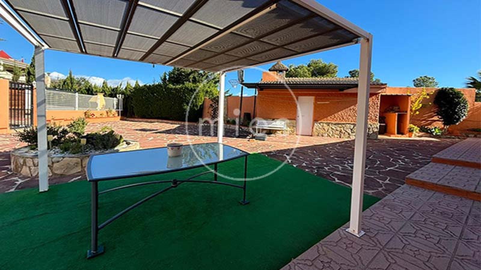 Mies inmobiliaria chalet altury venta turis montserrat recomendada