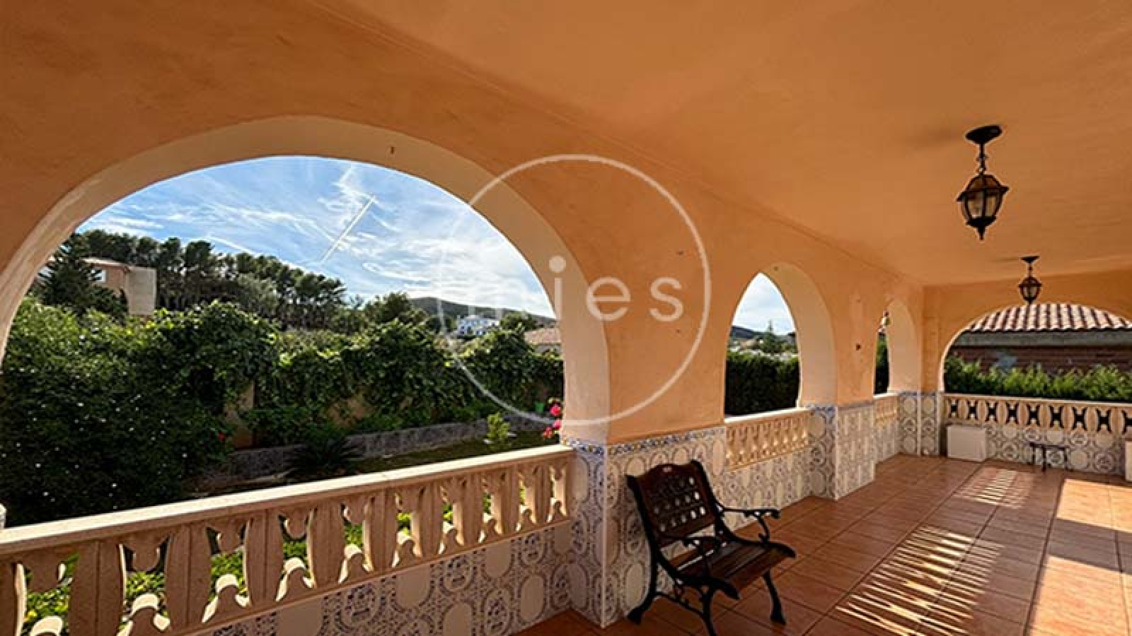 mies inmobiliaria vende chalet altury turis