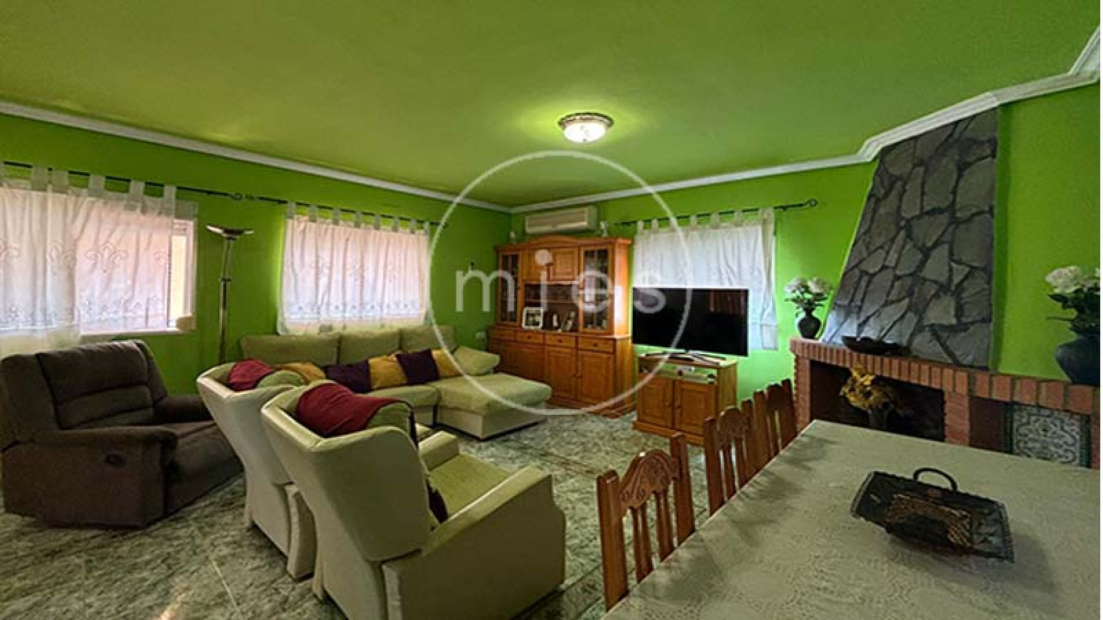 mies inmobiliaria vende chalet altury turis
