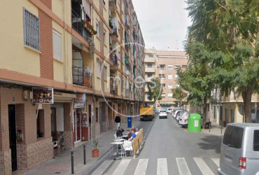 MIES INMOBILIARIA VENDE LOCAL ESQUINERO EL MOLI