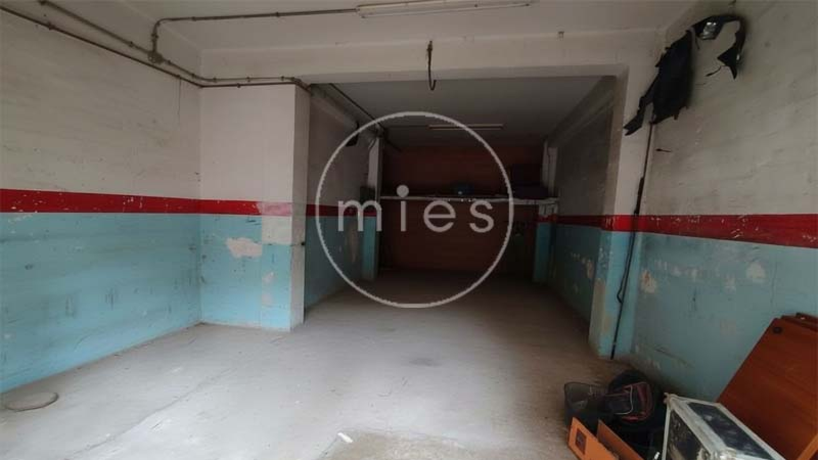 MIES INMOBILIARIA VENDE LOCAL ESQUINERO EL MOLI