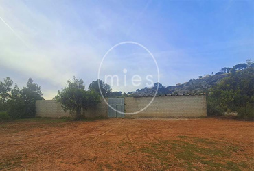 mies inmobiliaria vende local nave  piramide torrent