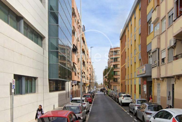 MIES INMOBILIARIA VENDE LOCAL ESQUINERO EL MOLI