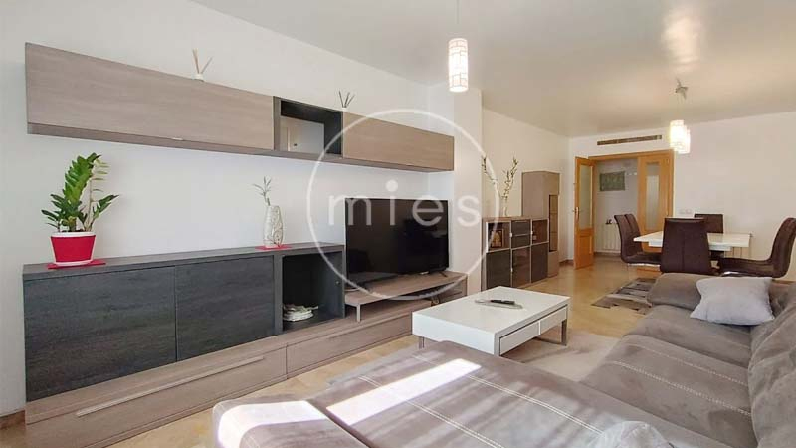 mies agencia inmobiliaria recomendada en aldaia y huerta sur salon comedor