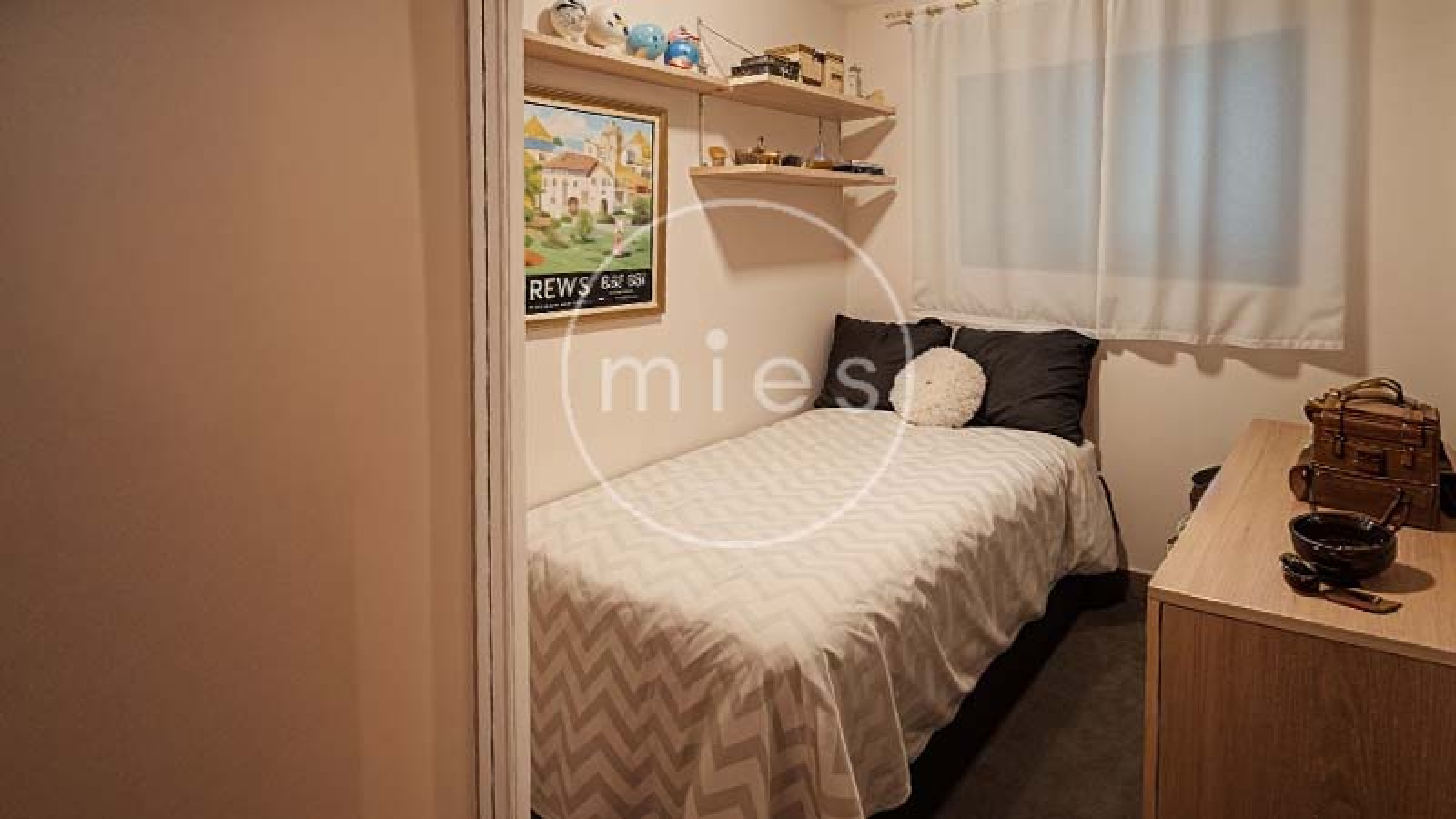 edificio en venta Torrent, finca en venta Torrent, edificio completo Torrent, inversión inmobiliaria Torrent, casa con dos viviendas Torrent, edificio con garaje grande, edificio con terraza Torrent, vivienda cerca Plaza San Pascual, inmueble Avenida al Vedat, edificio Avenida Padre Méndez, edificio rentable Valencia, edificio con posibilidad cambio de uso, edificio familiar Torrent, inmueble alta rentabilidad