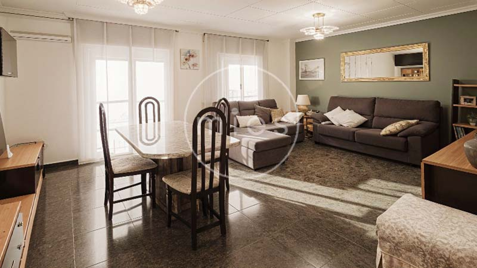 edificio en venta Torrent, finca en venta Torrent, edificio completo Torrent, inversión inmobiliaria Torrent, casa con dos viviendas Torrent, edificio con garaje grande, edificio con terraza Torrent, vivienda cerca Plaza San Pascual, inmueble Avenida al Vedat, edificio Avenida Padre Méndez, edificio rentable Valencia, edificio con posibilidad cambio de uso, edificio familiar Torrent, inmueble alta rentabilidad