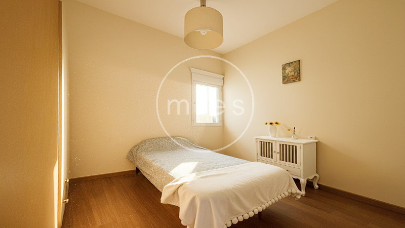 Mies Gestión Inmobiliaria, inmobiliaria en Xirivella, piso en venta Xirivella, pisos en venta cerca de Valencia, comprar piso en Xirivella, vivienda reformada Xirivella, inmobiliaria l’Horta Sud, pisos baratos Valencia alrededores, inmobiliaria Valencia, comprar vivienda Xirivella, Mies inmobiliaria Valencia.